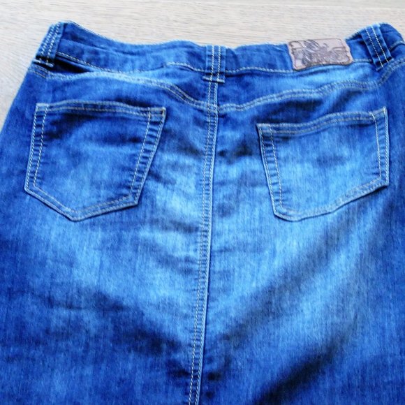 Paris Blues 5 Pocket Jean Maxi Button Front Skirt - Picture 7 of 8